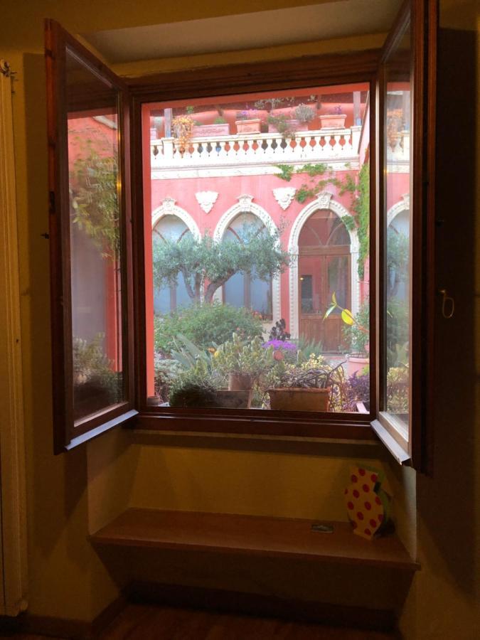 Casa Isotta Panzió Quartu SantʼElena Kültér fotó