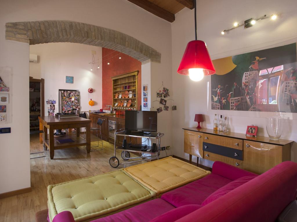 Casa Isotta Panzió Quartu SantʼElena Kültér fotó
